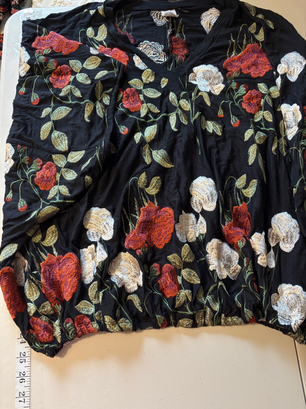 Anthropologie Black Floral  Embroidered Top Allora Size Medium Large Art to Wear - Picture 9 of 12